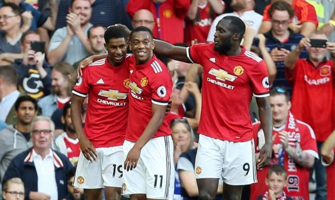 Tiết lộ: Ở MU, Lukaku là thầy của Rashford và Martial sau mỗi buổi tập