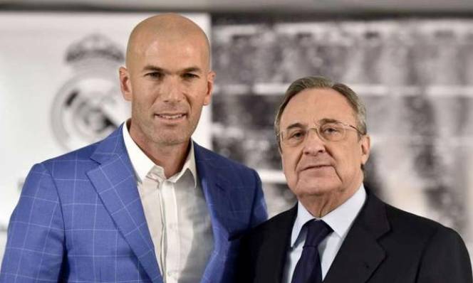 Real Madrid và những cái lắc đầu