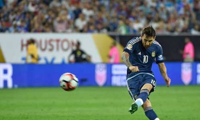 Messi rực sáng, Argentina vùi dập Mỹ thê thảm